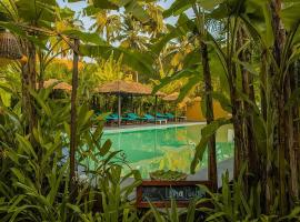 juSTa Morjim Beach Resort Goa - 80 Steps from Morjim Beach、モージムのホテル