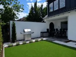 Modernes Ferienhaus in Wegberg mit Garten nahe MG und Düsseldorf