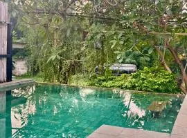 Lombok House Mentigi