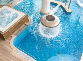 Logis Hôtel & Spa Marina d'Adelphia, хотел в Екс ле Бен