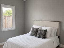 Hotel Stay Suite Near Delhi Airport, hotel en Nueva Delhi
