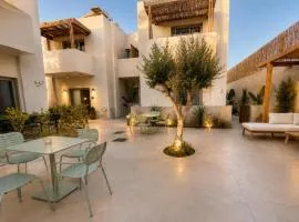 MIRA MARE - Apartments 1 & 8