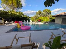 Chic and Chill Guest House, gite Provençal