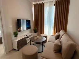 EA Palm Apartments