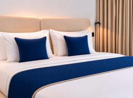 Hotel GD Montanaa Plaza Near Delhi Airport - Free Airport Pickup & Drop, hotell i New Delhi