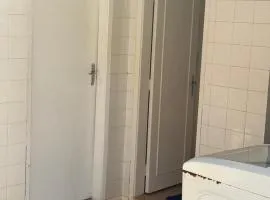 Quarto próximo ao Lago do Major