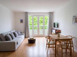 Paris Bercy with car park by Melvane, Hotel in Charenton-le-Pont