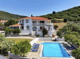 Villa Karras: Pythagorion şehrinde bir otel