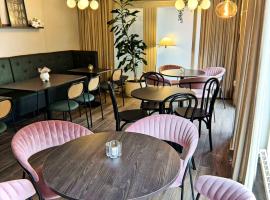 Hotel Amadeus Halmstad, hótel í Halmstad