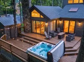 Sauna & Hot Tub - 7th Hole Chalet - Sleeps 14