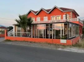 Zefi Grill House