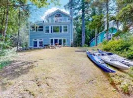 Secluded waterfront home with firepit, gas grill, kayaks, dock, balcony, & patio