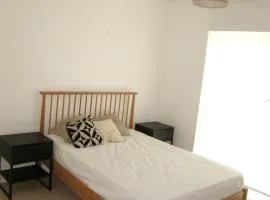 Spacious Private Room Near Birmingham City Centre