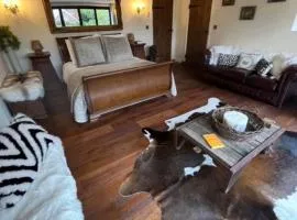 1 Bedroom Brand New Annexe Apartment in Lewes