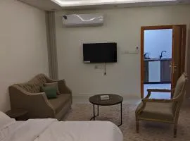 استديو فاخر