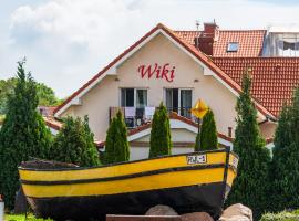 Dom Gościnny Wiki، فندق في ريفال