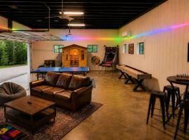 ATV Trail Cabin Sauna Cold Plunge Arcade, ξενοδοχείο σε Broken Bow