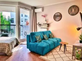 NEW APARTMENT near METRO & MALL in Green Oasis