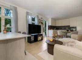 Luxury & Central Your Stylish Stay in Arendal!