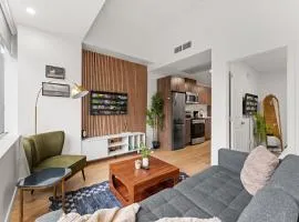 Prestige Skyline Suite, UG Parking, Gym