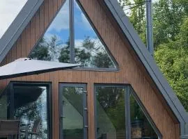 Lofty House Mountain Tustan