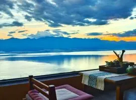 Super Invincible All Seaview Villa