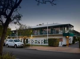 Windsor Lodge, chalet i Perth