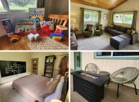 Family Friendly Oasis- Firepit-Puzzles-Breakfast