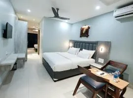 Hotel Lee Garden Near to Blue Flag Beach 500 Mtrs