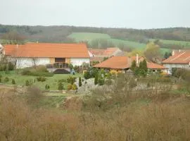 Čarodějnický Dvůr