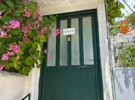 Lili's House