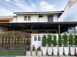 Triple T House