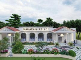 Maharaja Resort Pvt Ltd, hotel em Butwāl