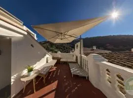 Sayalonga Studio | Terrace & Fast WiFi