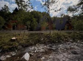 Riverwood Luxury Cabins