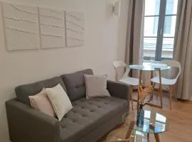 Studio lumineux - 1er étage - Centre Vienne
