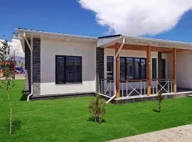 Luxury Cottage at Velvet Resort Issyk-Kul