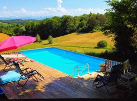 Gîte des écuries de la paguere, hotel u gradu Aurignac