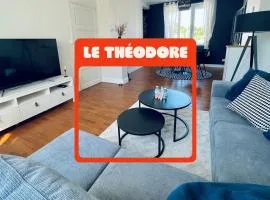 "Le Theodore" Appartement charmant proche gare avec place de parking devant, quartier très calme