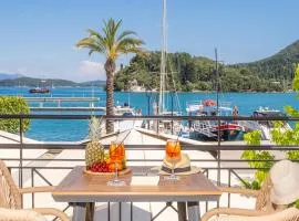 Porto Azure Breeze & Horizon - Apartments in the heart of Nydri