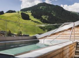 Hotel Hasenauer 4 Sterne Superior, hotell i Saalbach Hinterglemm