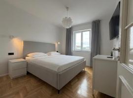 Apartments Papalinna 2 By Moro, hotel v mestu Krk