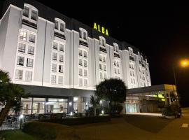Hôtel Alba, хотел в Лурд