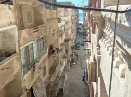 شقه مفروشه بالكامل غرفتين نوم وصالة