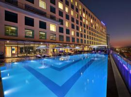 Novotel Pune Viman Nagar Road โรงแรมในปูเน่