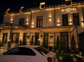 Luna Plaza Hotel