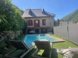 Maison de village à la montagne