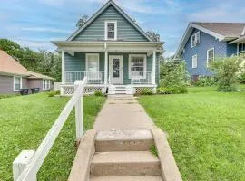 Walk to Benson Nightlife & Dining! Home w/ Yard