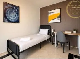 Convenient Western Sydney Single Bed Room Stay - Shared Bathroom