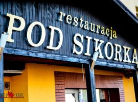 Restauracja i Noclegi Pod Sikorką, panzió Kobiorban